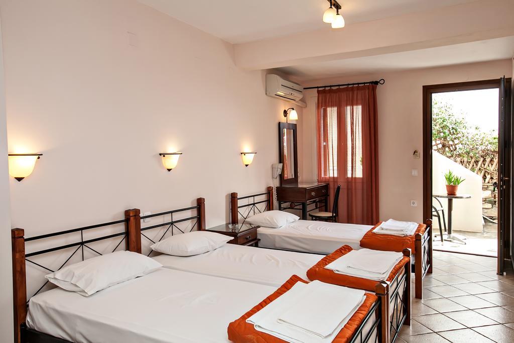Arxontiko Hotel Tinos Ngoại thất bức ảnh