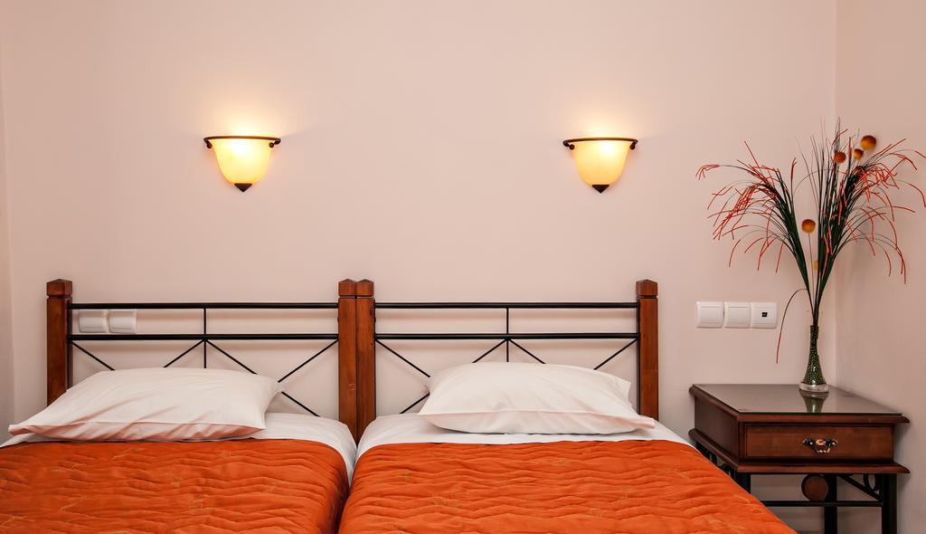 Arxontiko Hotel Tinos Ngoại thất bức ảnh