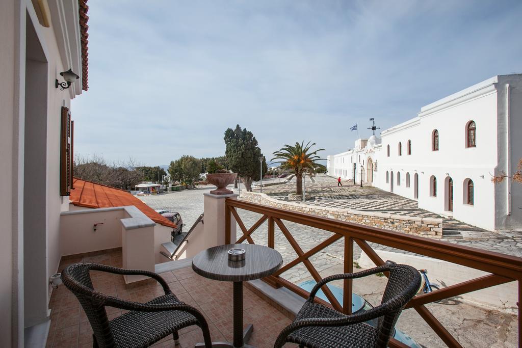 Arxontiko Hotel Tinos Ngoại thất bức ảnh