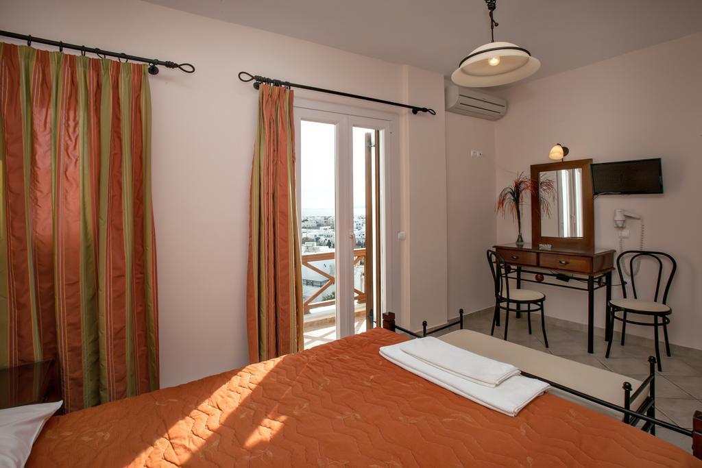 Arxontiko Hotel Tinos Ngoại thất bức ảnh