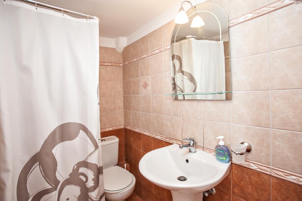 Arxontiko Hotel Tinos Ngoại thất bức ảnh